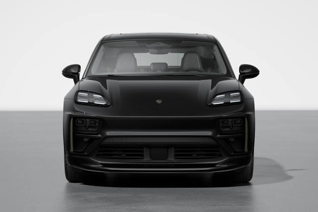 Color Jet Black Metallic Image - 3254